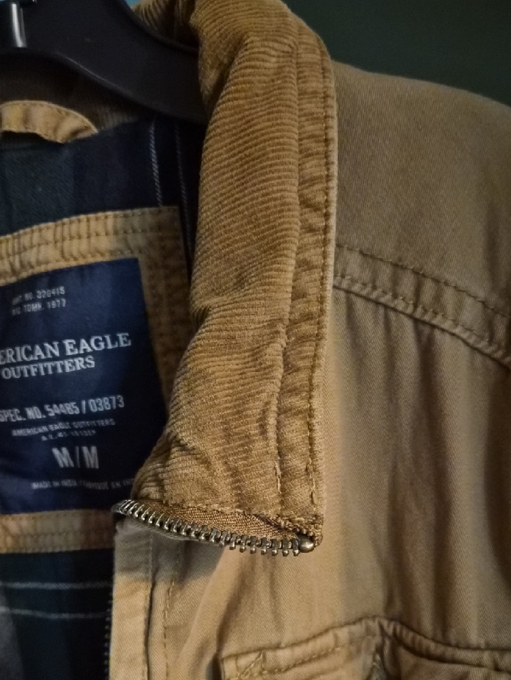 American Eagle Outfitters Tan Men's Field Jacket with Plaid Lining - Picture 4 of 7